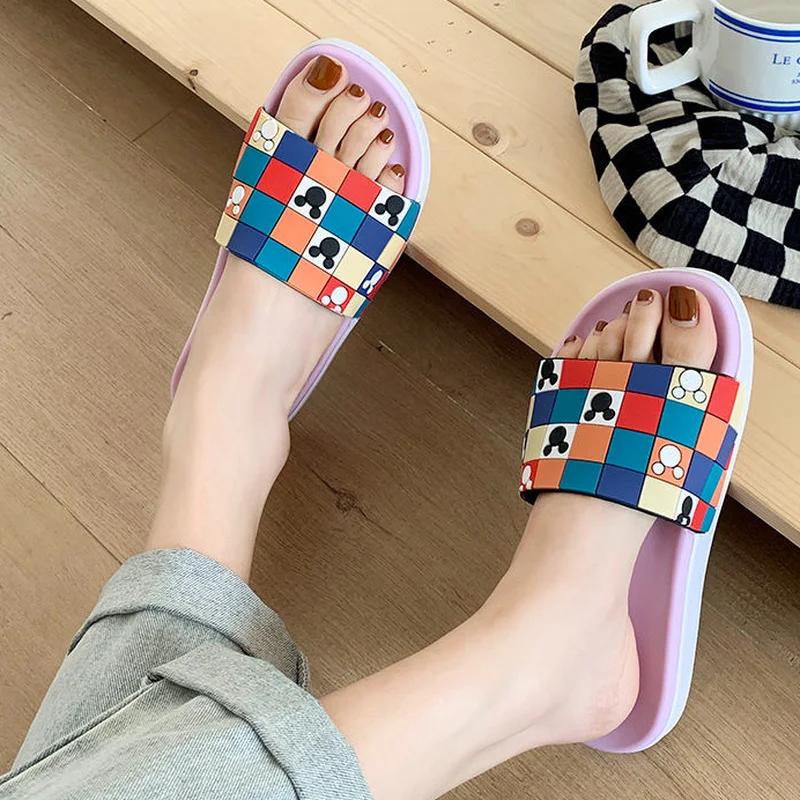 Fashion Bathroom Home Open Toe Indoor Women's Slippers and Ladies Sandals Anime 2024 Platform Slides Kawaii Cute House Cartoon Shoes W F