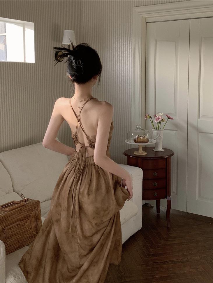 

Coffee Color V-Neck Halter Dress: Women s Backless Summer A-Line Long Skirt XL