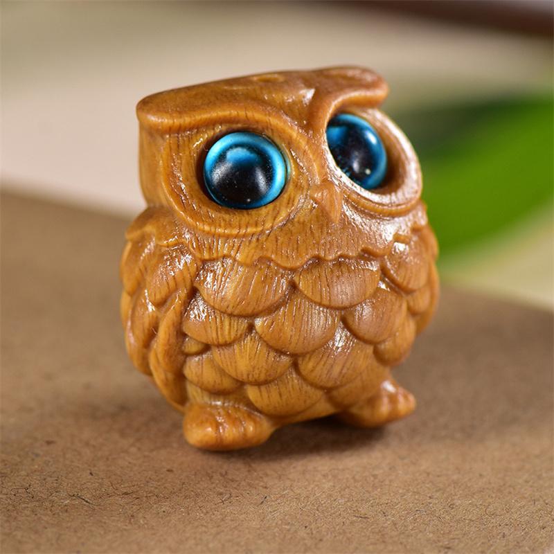 Mini Wood Carving Owl, Green Sandalwood Ornaments, Lovely Creative Diy Pendant, Table Decoration, Children'S Commemorative Gifts