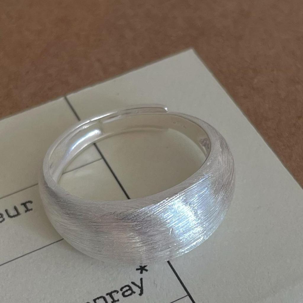 Adjustable Matte Stylish Open Ring for Women – Versatile, Sweet, and Cool Niche Fashion Stacking Design for the Index Finger
