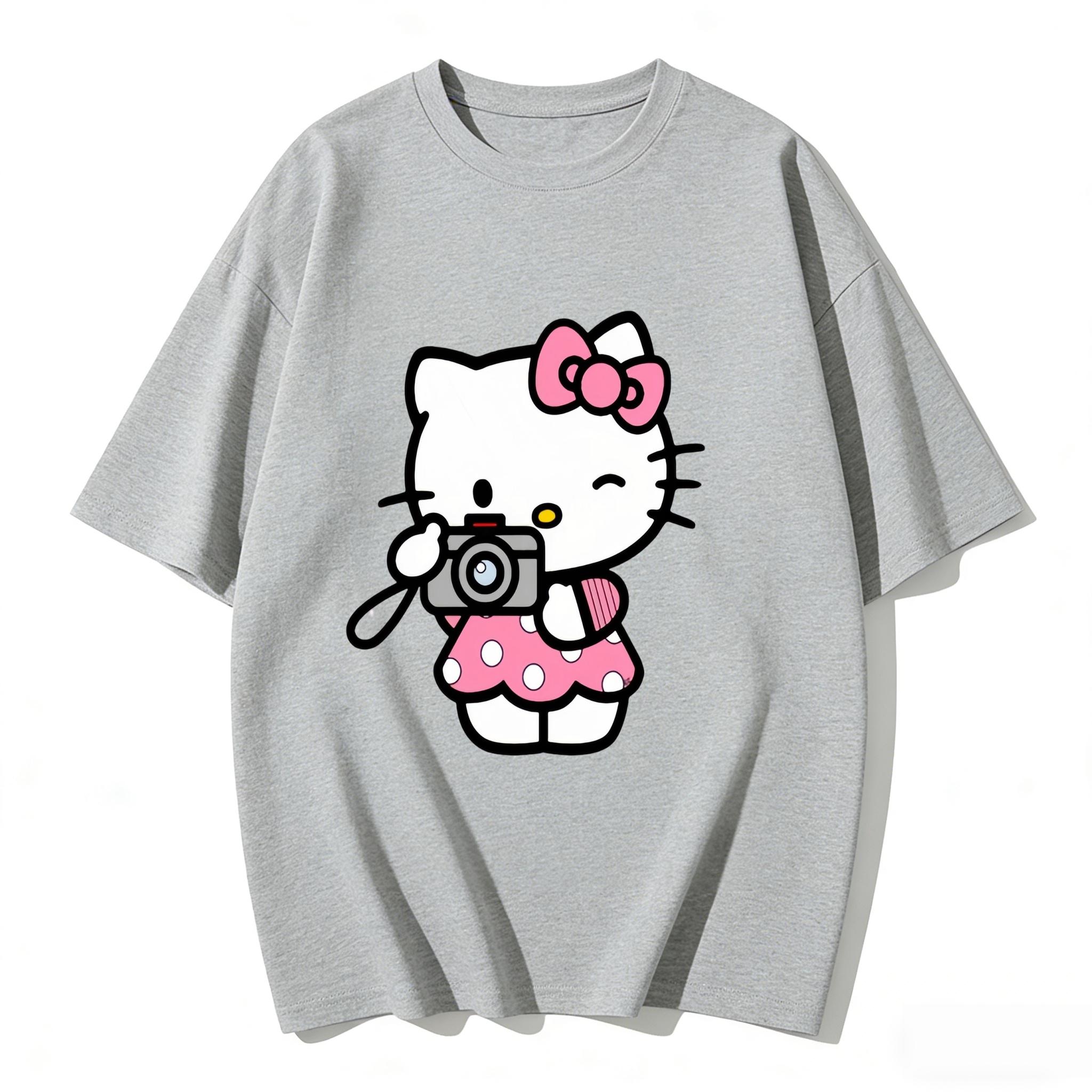 

2026 New Hello Kitty Camera Cartoon Print Tshirt Family Matching Outfits Casual Short Sleeve Tee for Women Unisex Kid Highquality S