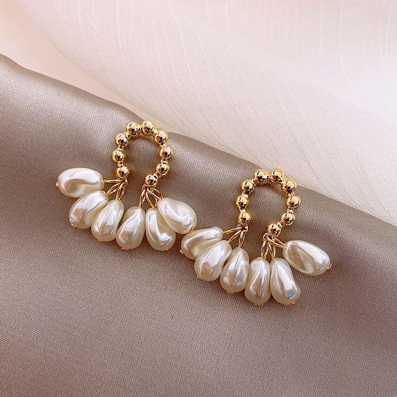 

Accessible Luxury Women s Special-Interest Design Ear Rings Baroque Pearl Baroque Pearl tassel earrings