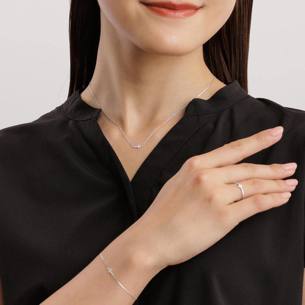 LARA Christie Platinum Ring with Diamond and Cross Size Pavé Design, PT900, 9, Lr71-0004-pt-09