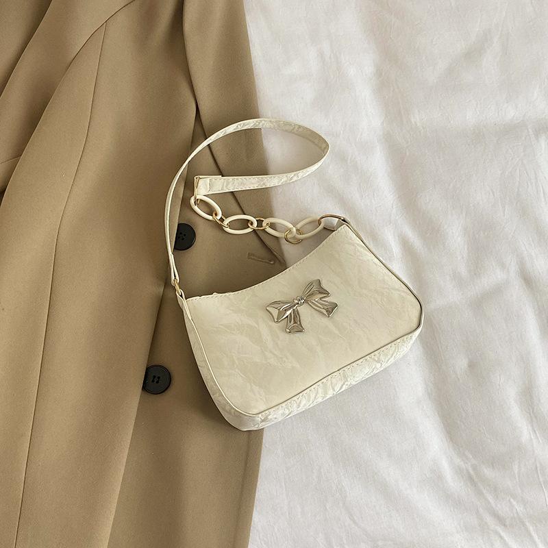 Underarm bag women's winter new feeling shoulder bag fashion bow chain bag women's bag