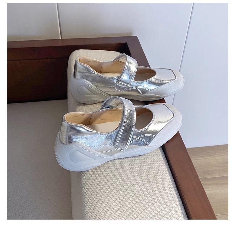 

Мэри Джейн на толстой подошве с внутренней платформой, увеличивающей рост, 2025 новые серебристые туфли-балетки на липучке в стиле кэжуал, нишевые, спортивные, одинарные, женские 35