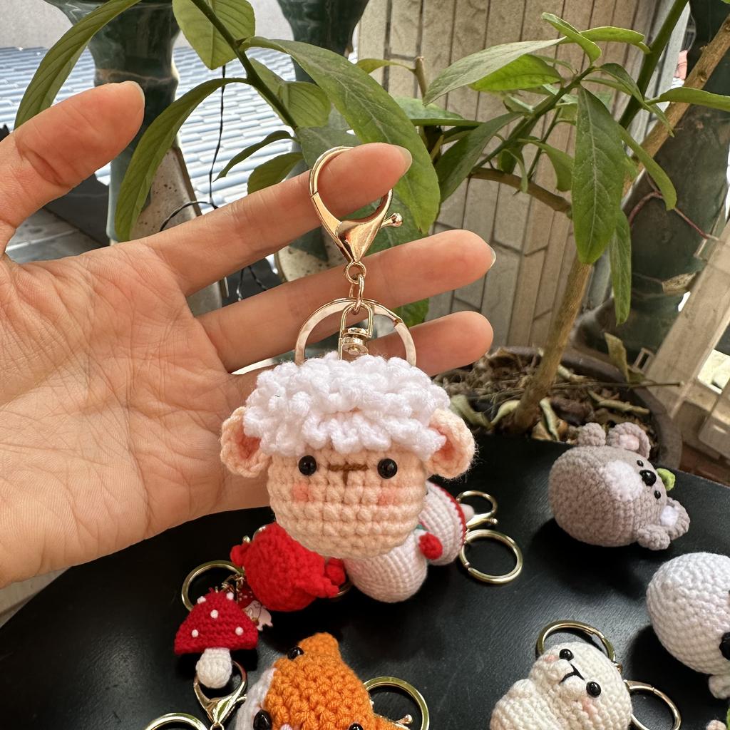 Handmade wool crocheted cartoon sunny day doll dog pig sheep chicken fox rabbit animal diy doll head key chain bag decoration
