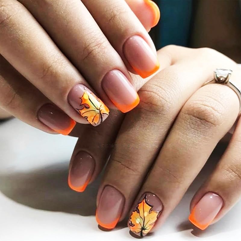 Maple Leaf Press on Nails Fall Leaves Stick on Fingernails Thanksgiving Short Square False Nails 24Pcs Glossy Silver Glitter Acrylic Fake Nail Autumn