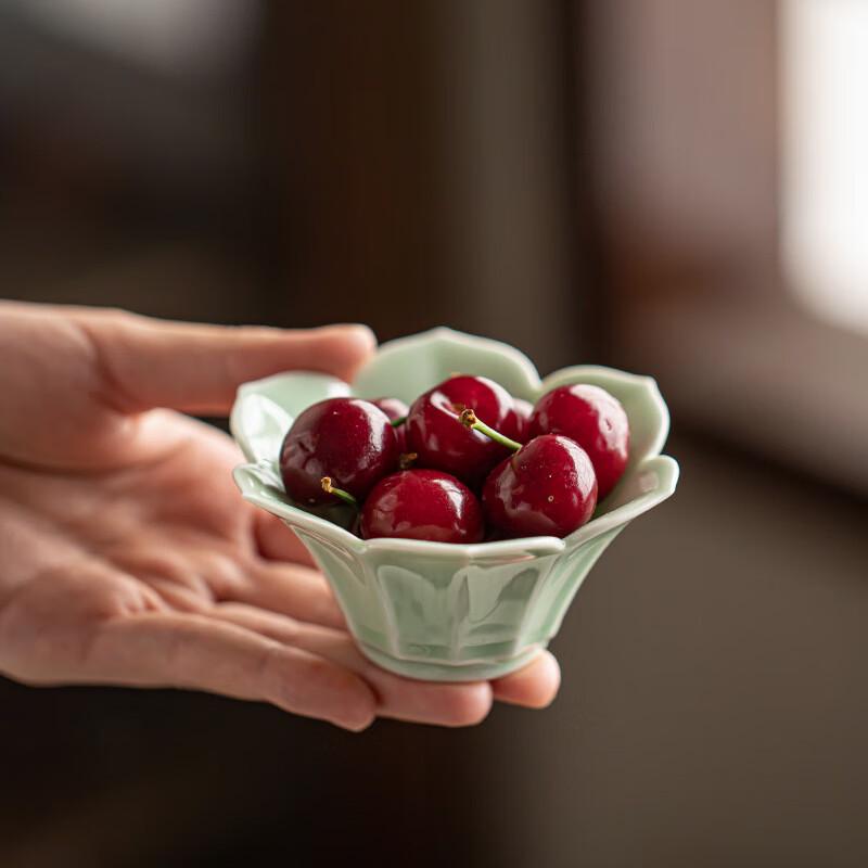 Changbaosen Irregular Ceramic Snack & Dipping Dish