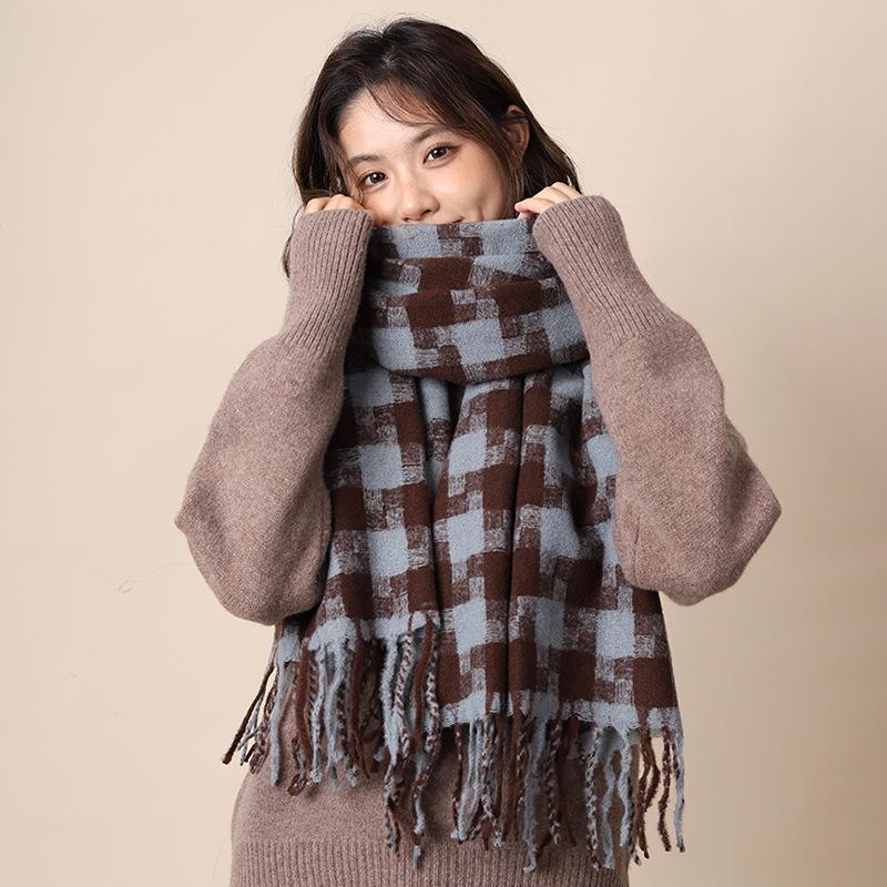 Scarf women's autumn and winter new plaid thickened shawl high-end atmosphere warm scarf