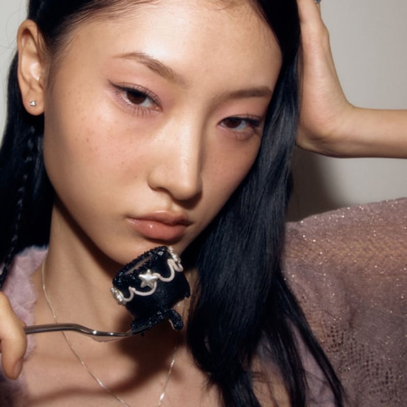 

fillow blue calcedony clasp necklace SILVER