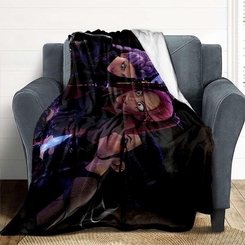 "Vivid Anime Characters: Purple, Pink, and Black Hairstyles"Blanket Lightweight Flannel Throw Blanket for Sofa, Bed, Travel, Camping, Living