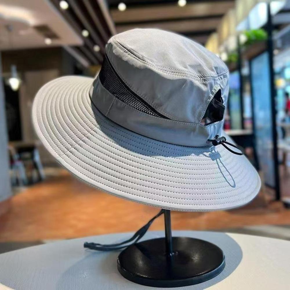 Adjustable Sunscreen Hat Anti-UV Beach Hat Fashion Visor Cap  Gift