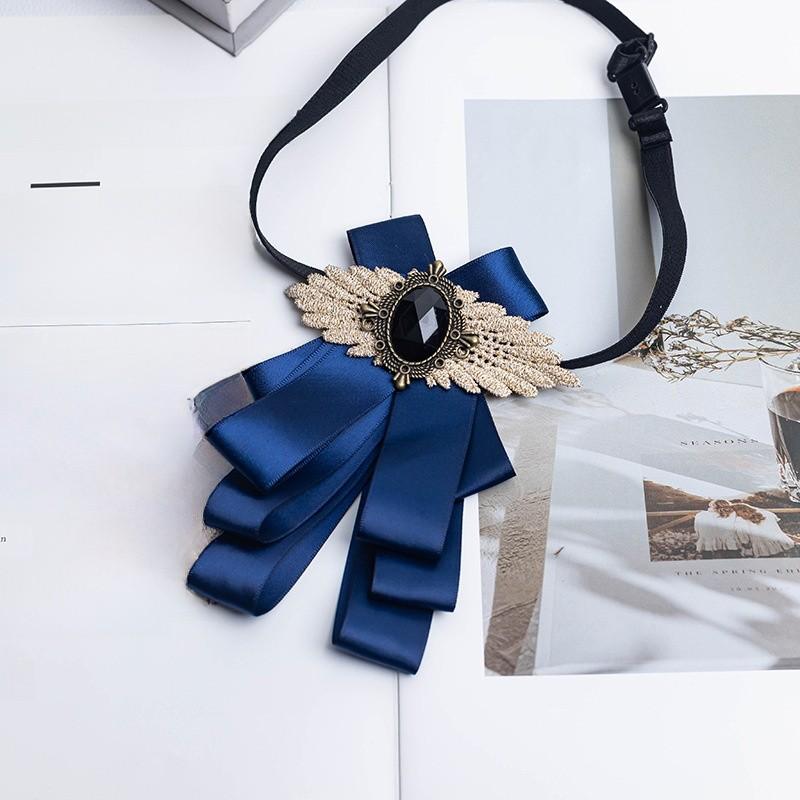 Solid Color Butterfly Tie With Rhinestone Decor And Polyester Fabric For Formal Events And Weddings