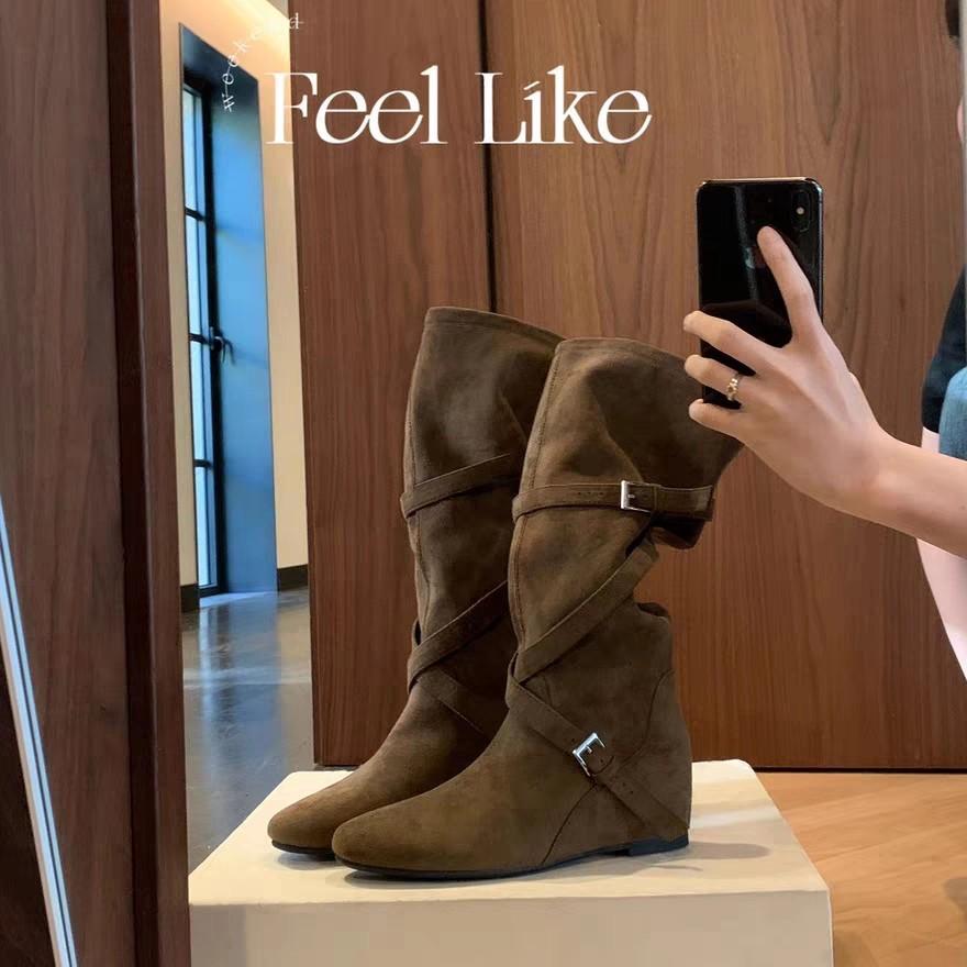 

Vintage Crossed Buckle Western Cowboy Boots Women s Fall 2025 New Soft Pleated Pile Versatile Martin Boots 40