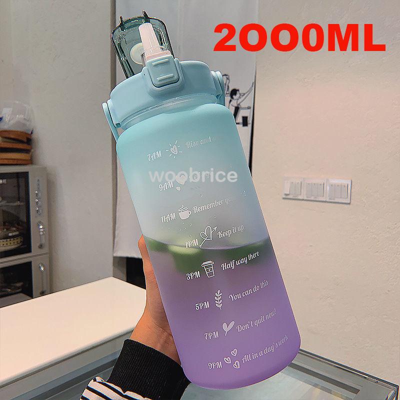 Borraccia sportiva per corsa Borraccia da 2 litri motivazionale con adesivi segnatempo Bicchieri di plastica riutilizzabili portatili