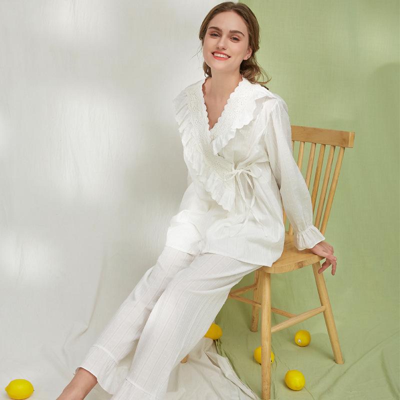 Cotton Princess Lace V-Neck Plus Size Pajama Set with Long Sleeves