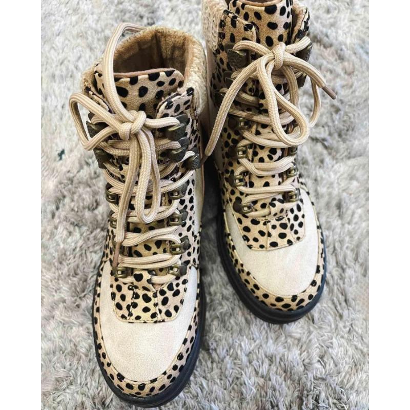 Autumn and Winter New Large-size Flat-bottomed Martin Boots Women's High-top Round Head Lace-up Leopard Print Wool Boots Thick-soled Short Boots