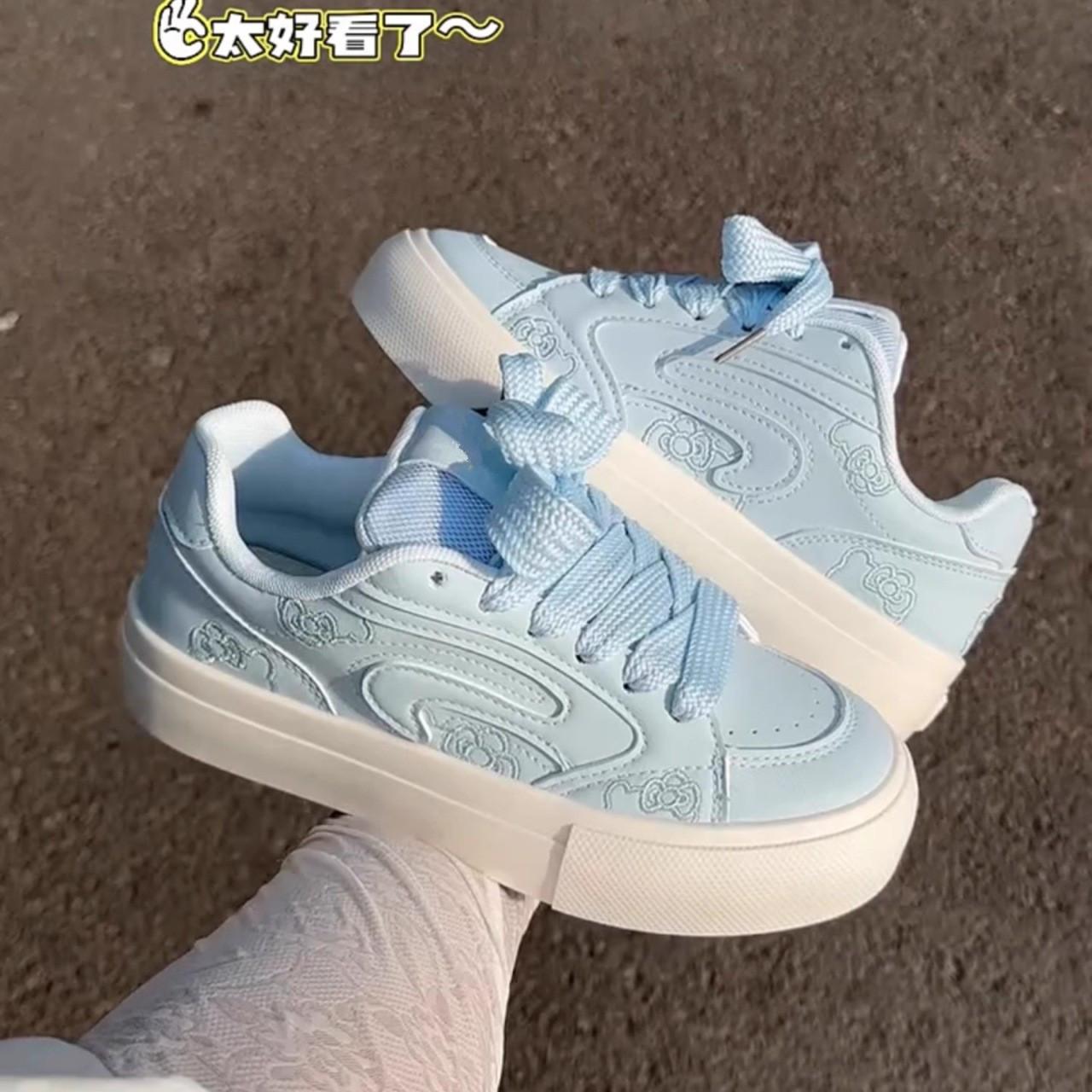 

Маленькие белые туфли в гонконгском стиле женские 2025 весна, лето и осень новая универсальная обувь на толстой подошве студенческая легкая для работы и повседневная 40 синий