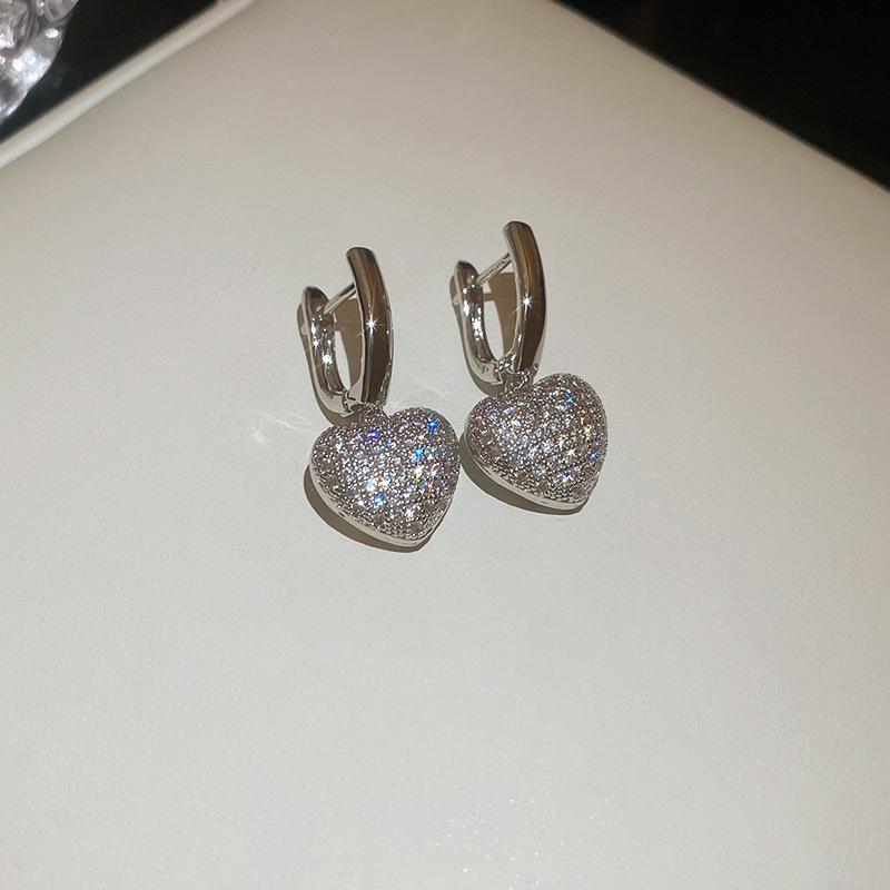 18k Vergoldete Zirkon U-förmige Liebe Geometrische Ohrbügel Mode Leichter Luxus Hängeohrringe Vielseitiger Einfacher Zirkon