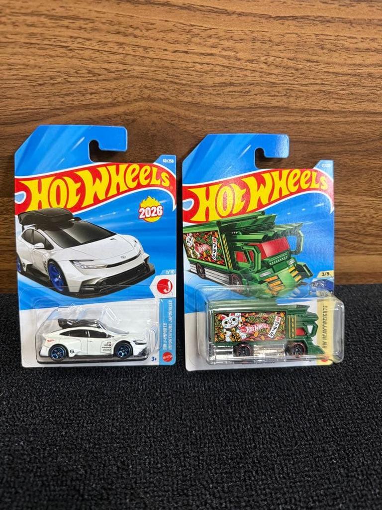 hot wheels mini car set 8 cars