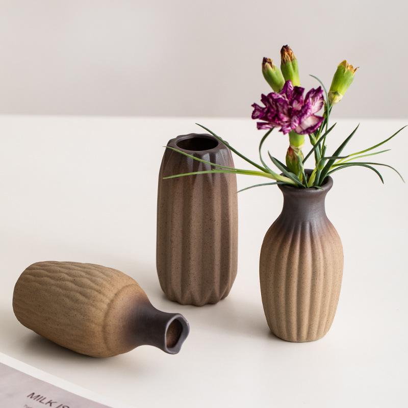 Retro Ceramic Vase for Dry Flowers & Green Plants - Living Room & Study Decor