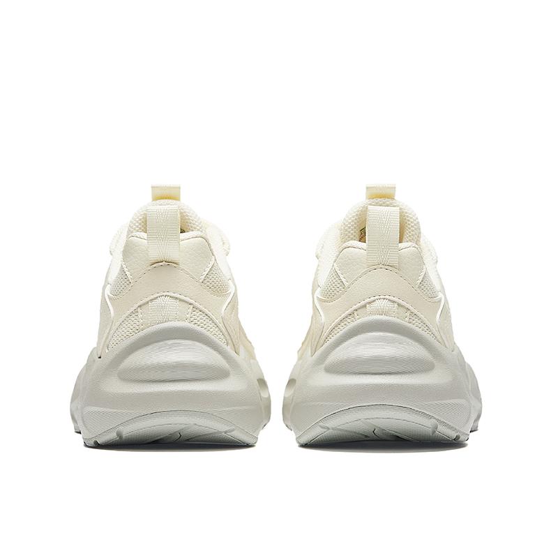 ANTA Women's Xingfeng Retro Chunky Dad Shoes Off White Cream White 922438805-3