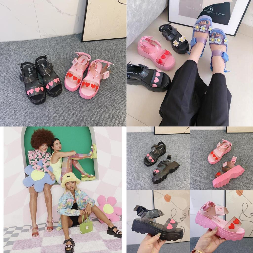 Zapatos de Gel Melissa para Mujer en Forma de Corazón Negros y Rosas para Verano