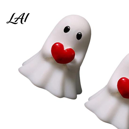 Funny Ghost Gifts for Friends 3Pcs Mini Figurines Halloween Decorations Resin Middle Finger And Decor Tiered Trays Heart Ornaments Tabletop