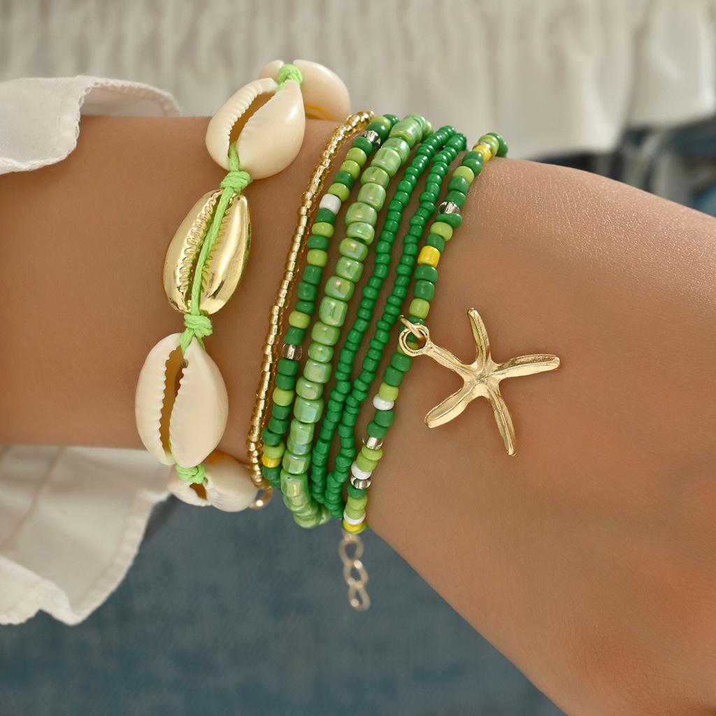 New Women's Bohemian Seven-Piece Set Bracelets - Shell Beaded Weaving Design with Starfish Pendant able Beach Jewelry