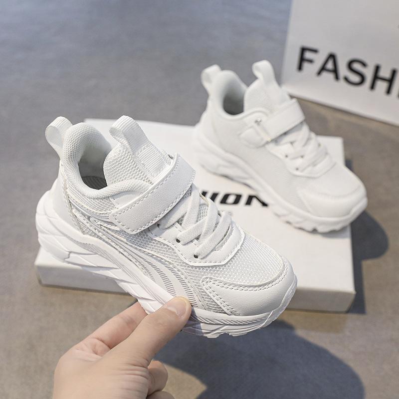 Nové dětské bílé tenisky spolužáci chlapci a dívky letní a podzimní prodyšné boty střední a starší děti běžecké boty dívčí casual