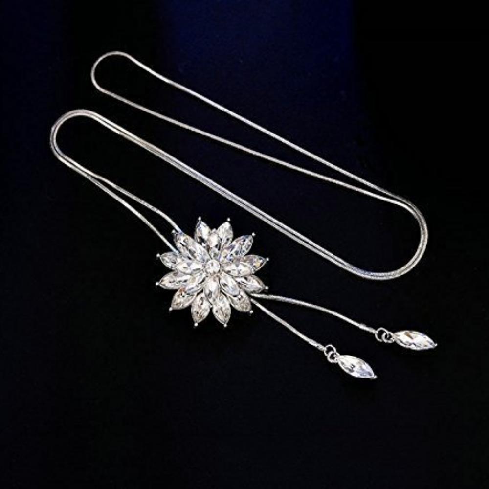 Modeschmuck Kristallblume Lange Kette Stilvolle Anhängerhalskette für Frauen und Mädchen
