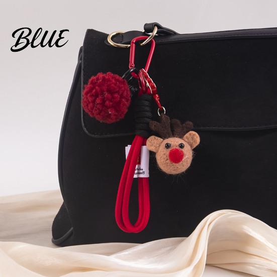 Santa Claus Bag Charm Christmas Charm Crochet Keychain Pendant with Knitted Holiday Embellishments Faux Leather Star Xmas Hanging Decor for