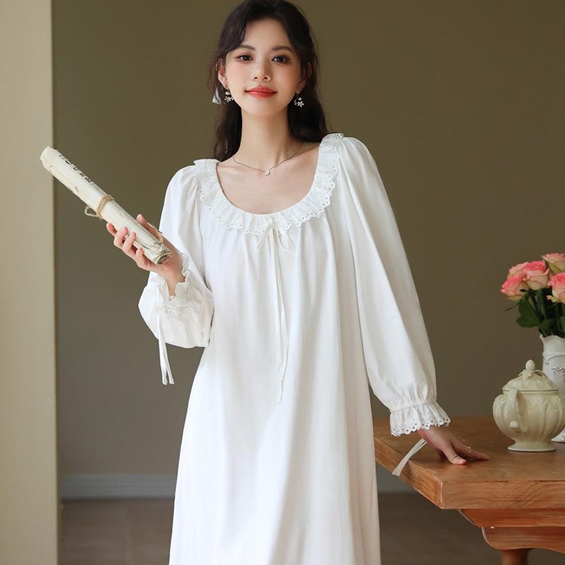 Cămașă de noapte de bumbac cu mâneci lungi pentru femei, stil curte - Largă, mărime plus, moale, pijama de toamnă/iarnă pentru purtare în interior/exterior