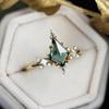New Kite Green Love Rhombus Gemstone Ring Set with Zircon Set Ring Jewelry