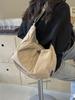 Borsa a tracolla alla moda in nylon con design pieghevole e tasca per smartphone per l'uso quotidiano