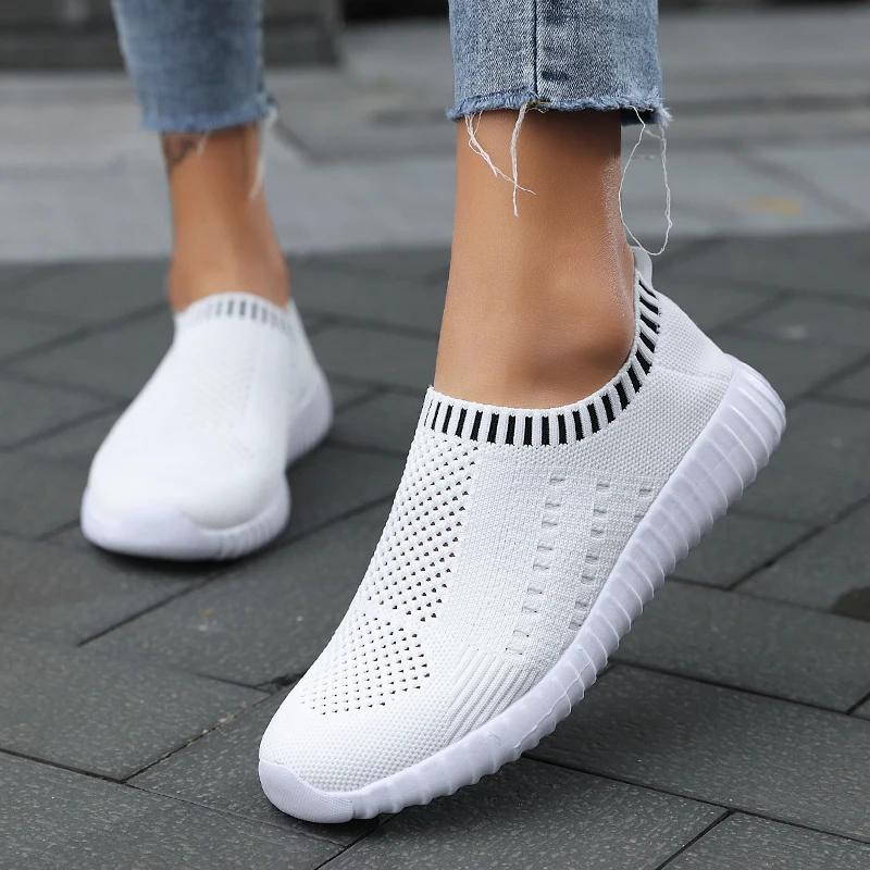 Fashion Women Casual Sneakers Mesh Breathable Sport Shoes for Woman Vulcanized Shoes Summer Female Socks Walking Woman Footwear Femme