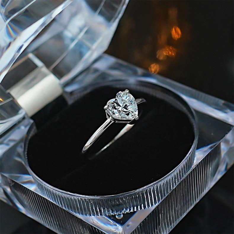 New Heart-shaped Flash Zircon Single Diamond Simple Love Open Ring Women's Exquisite Party Daily Versatile Ring 2026