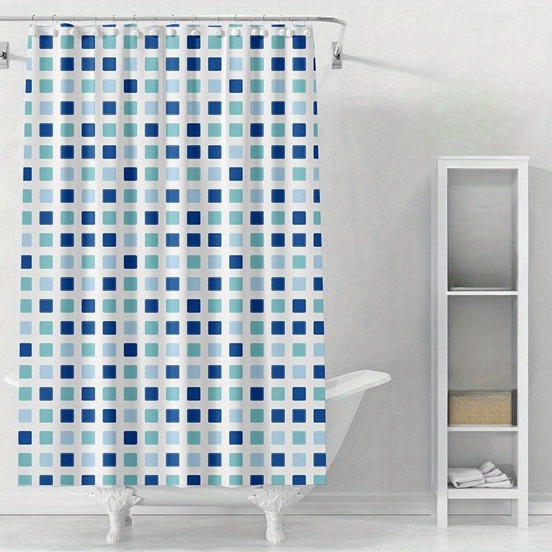 Duschvorhang: Modernes blau-weißes geometrisches Quadratmuster für eine stilvolle Badezimmerdekoration