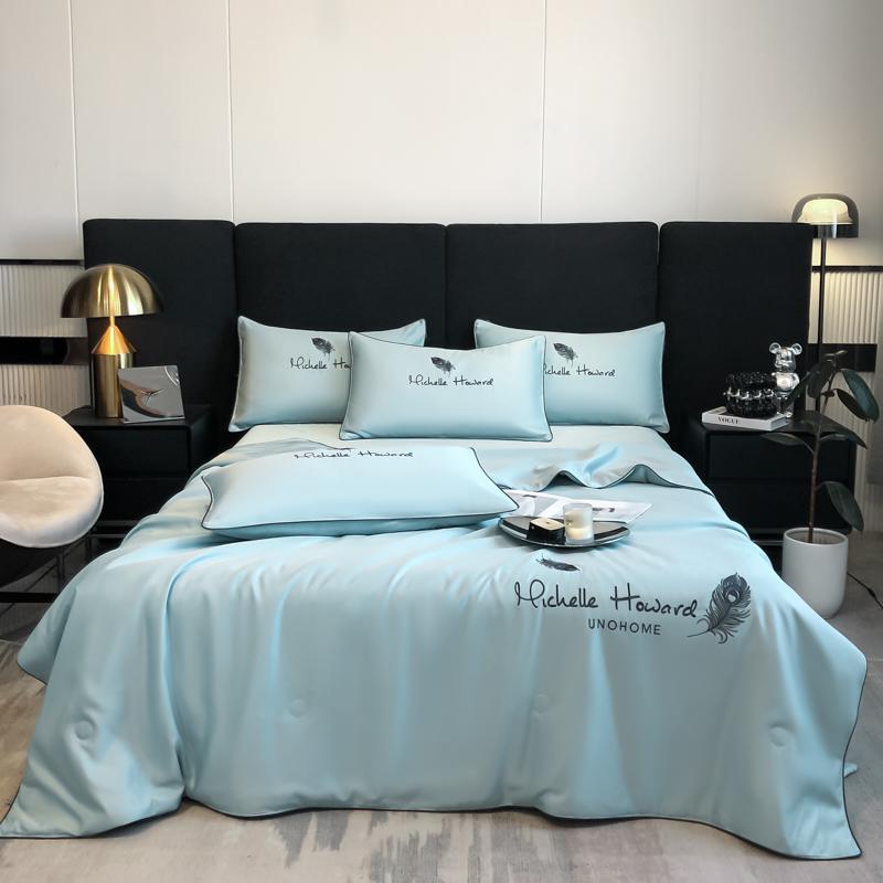 New Summer Cool Quilt Washable Ice Silk Feather Embroidery 4 Piece Bedding Set Queen Size
