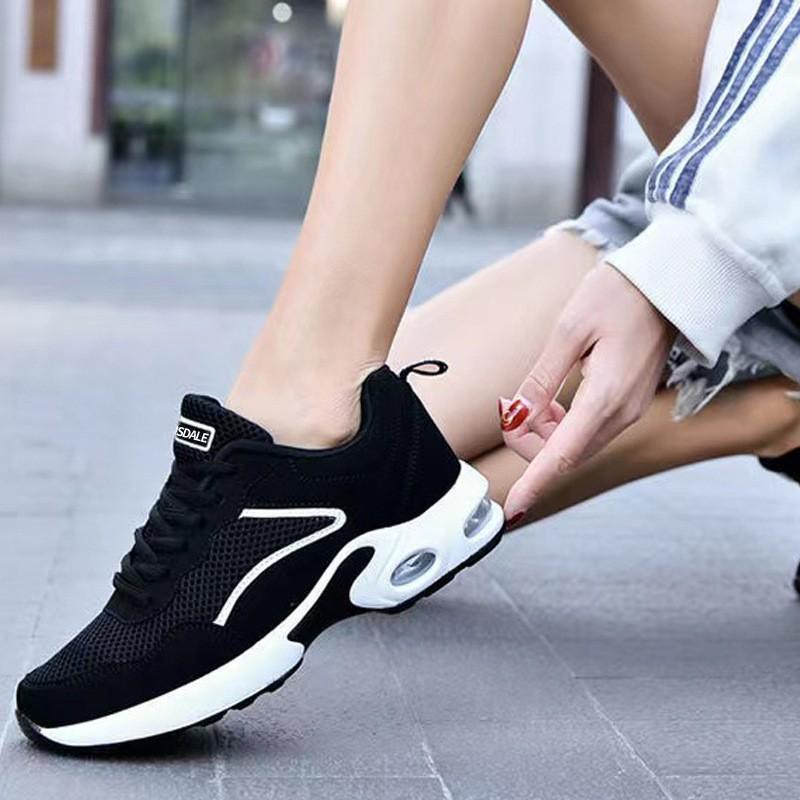 Women's Shoes Autumn Fashion Fly-woven Mesh Casual Shoes Comfortable and Lightweight Daily Casual Sports Shoes