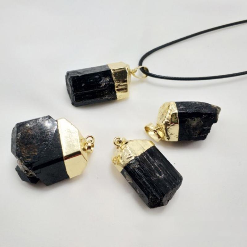 Handcrafted Natural Stone Neckchains Black Tourmalines Pendant Necklace Stones Drop Pendants Costume Accessories Choker