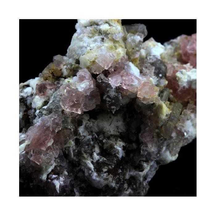 Pierres et Minéraux. Fluorite rose + Quartz fumé. 127.0 ct. Massif du Mont-Blanc, France.