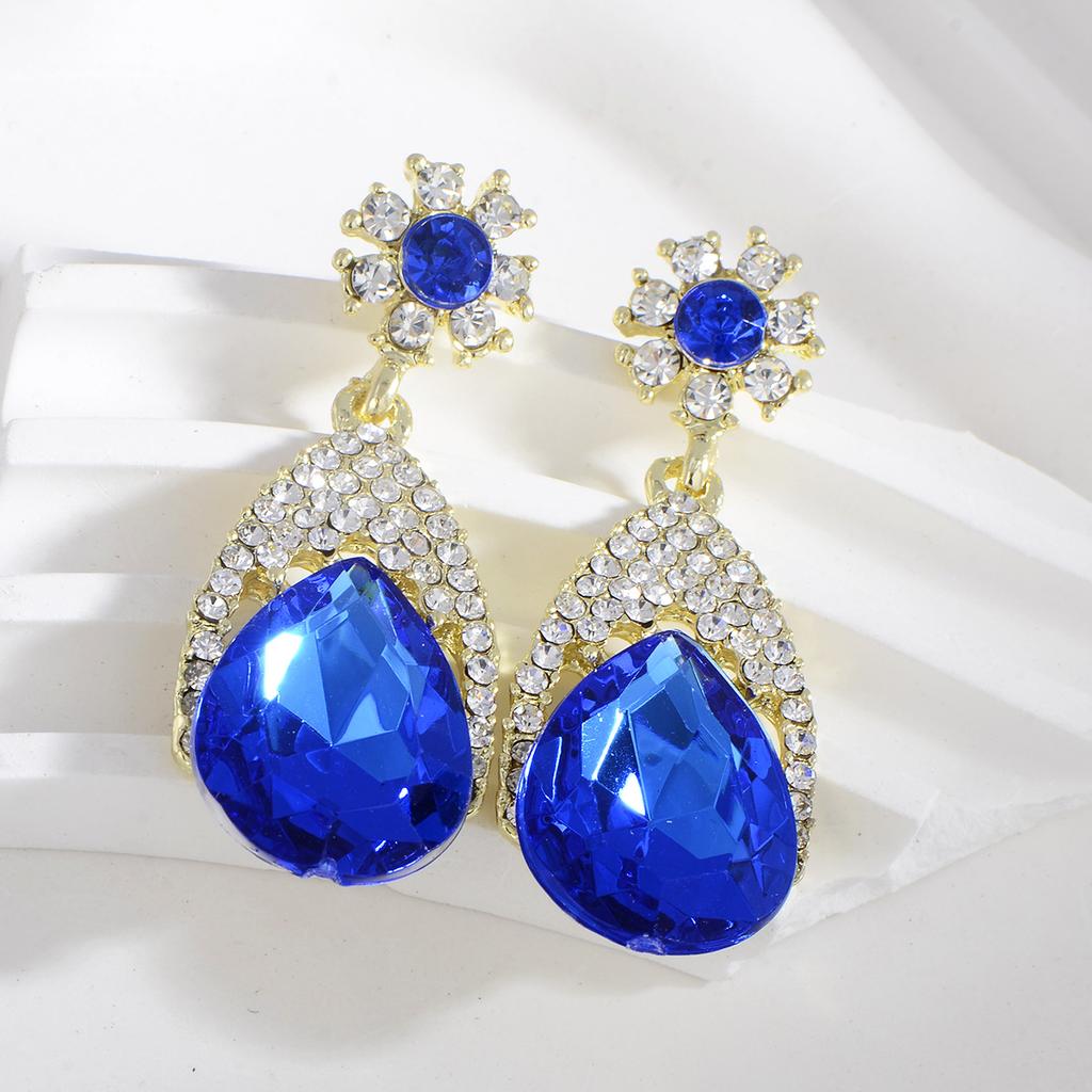 Vintage Luxury Waterdrop Dangle Earrings Fashionable Evening Party Accessories Elegant Drop Earrings For Formal Gowns