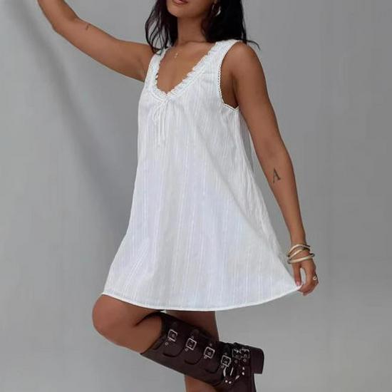 2026 Summer White Sleeveless Lace V-Neck A-Line Dress Women’s Vacation Style