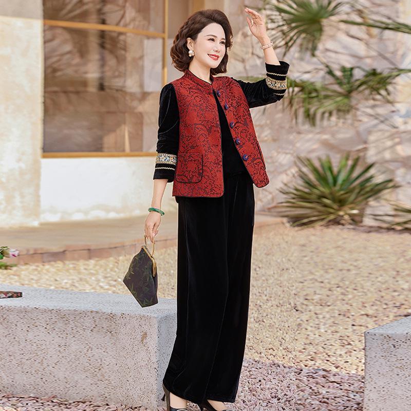 

Chic Spring Three-Piece Set: Elegant Vest & Top for Mothers, Ideal for Weddings & Banquets 2XL [Recommended 105-120 jin]