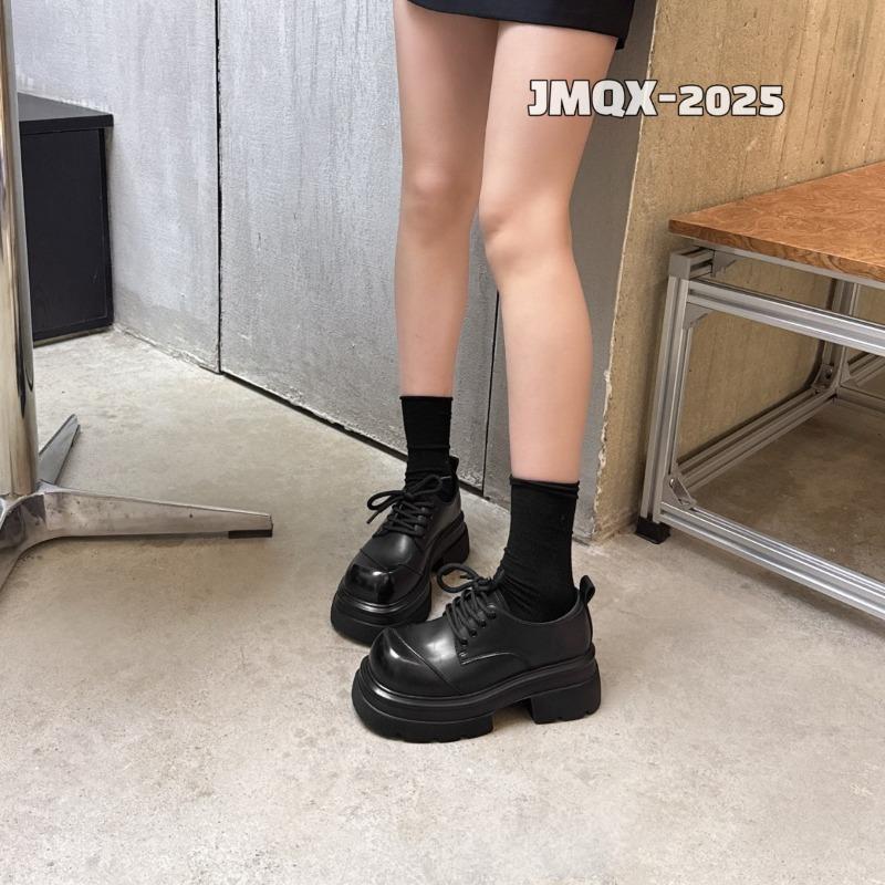 Women's spring new thick-soled heightened polished single shoes, street photography versatile women's shoes