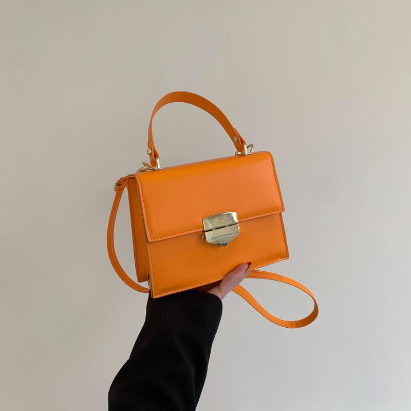 

Minimalist Chic Handbag 2024 Spring Collection Trendy Street Style помаранчевий