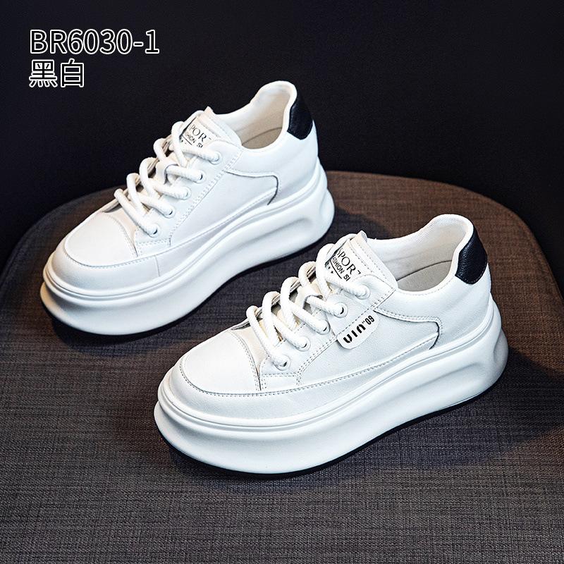 Foreign trade leather little white shoes women's versatile thick-soled muffin increases the height of 2025 autumn and winter new casual velvet bo