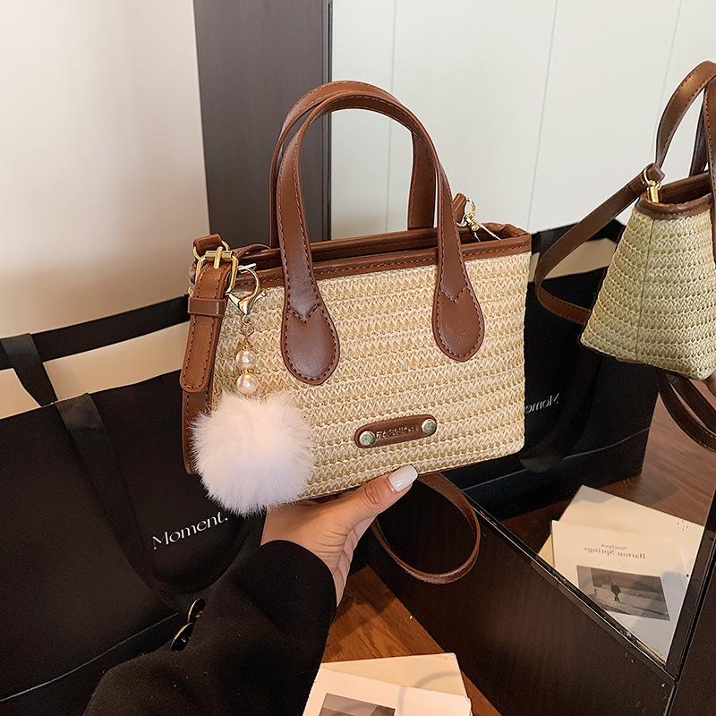 New fashion versatile spring and summer bucket bag women's woven handbag shoulder messenger bag