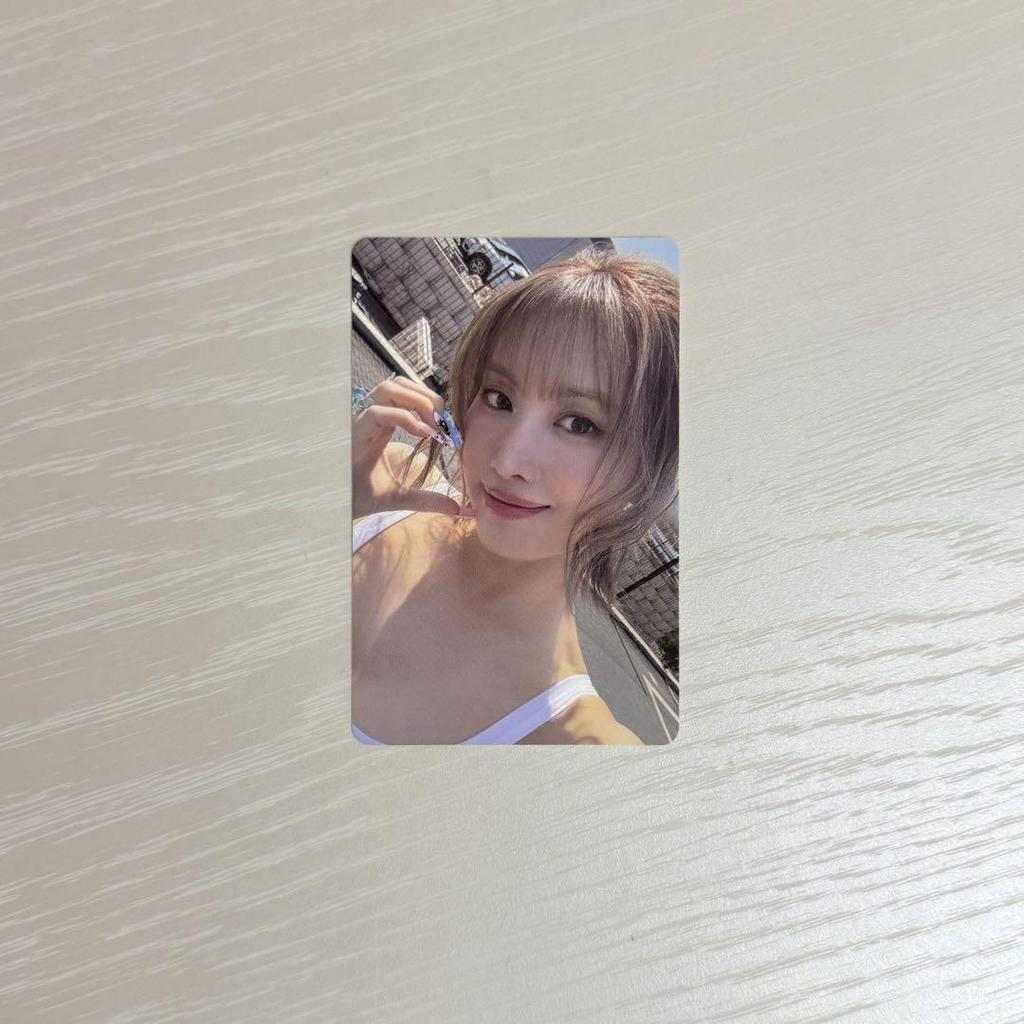 [USED] Twice Momo THIS IS FOR Nemo Trading Card